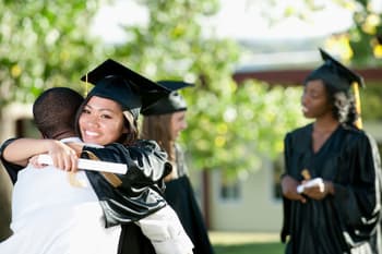 College-Bound Grads Could Exit With Nearly $40K in Student Loan Debt