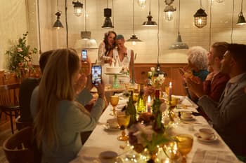 How To Create a Wedding Budget: A 4-Step Guide