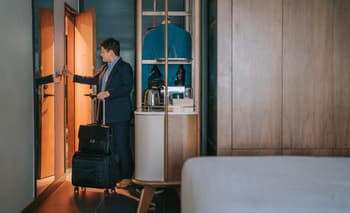 Will Hotels Hold Your Luggage?