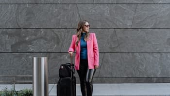 American AAdvantage vs. Delta SkyMiles: Which Loyalty Program is More Rewarding?