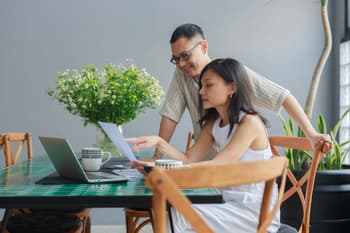 Overspent in December? Here’s How to Battle the January Blues