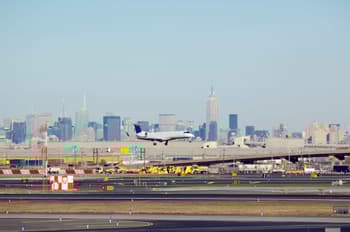 The Guide to Newark Airport Lounges