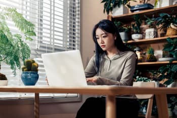 What Is a Payday Loan and How Does It Work?