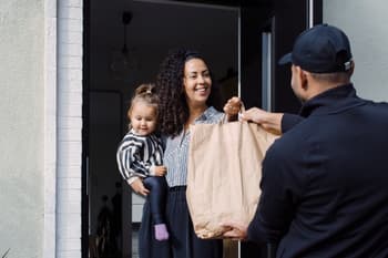 How Much Does DoorDash Pay? I Tried Delivering to Find Out