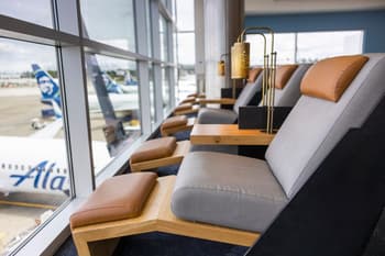7 Ways to Access Alaska Airlines Lounges
