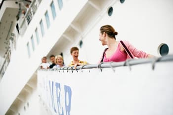 The Guide to Disembarking a Cruise Ship