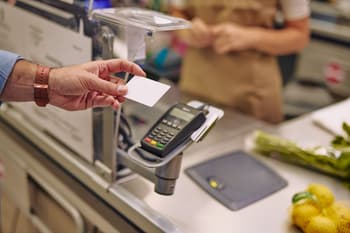 12 Ways to Reach a Credit Card’s Minimum Spend Requirement