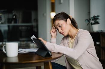 How Much Does It Cost to File for Bankruptcy? (And How to Pay for It)