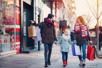 How a Personal Finance Expert Leverages Holiday Sales for Household Necessities
