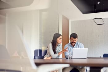 Survey: Men More Financially Confident in the New Year