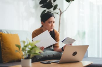 Asked on Reddit: My Parents Ruined My Credit. How Can I Fix It?