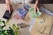 6 Money Management Skills to Master ASAP