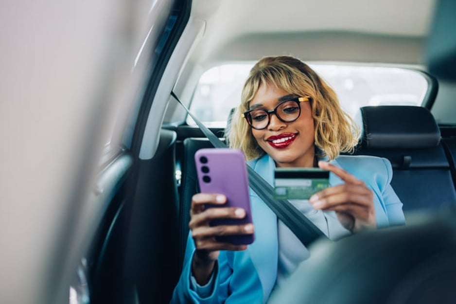 5 Signs Your Small Business Is Ready for Its Own Credit Card