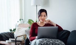 How Much Interest Does a CD Earn?