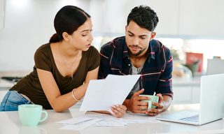 GettyImages-1155668595-investment-taxes-basics-investors