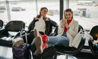 Alaska Airlines Launches $395 Premium Card, New Atmos Loyalty Program