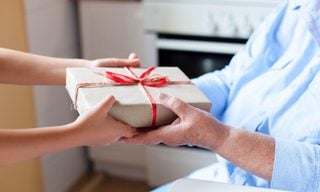 Best Credit Cards for Holiday Shopping