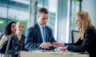 How to Choose a Bank