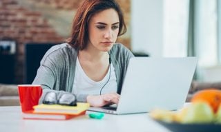 How to Open a Bank Account Online in 4 Steps