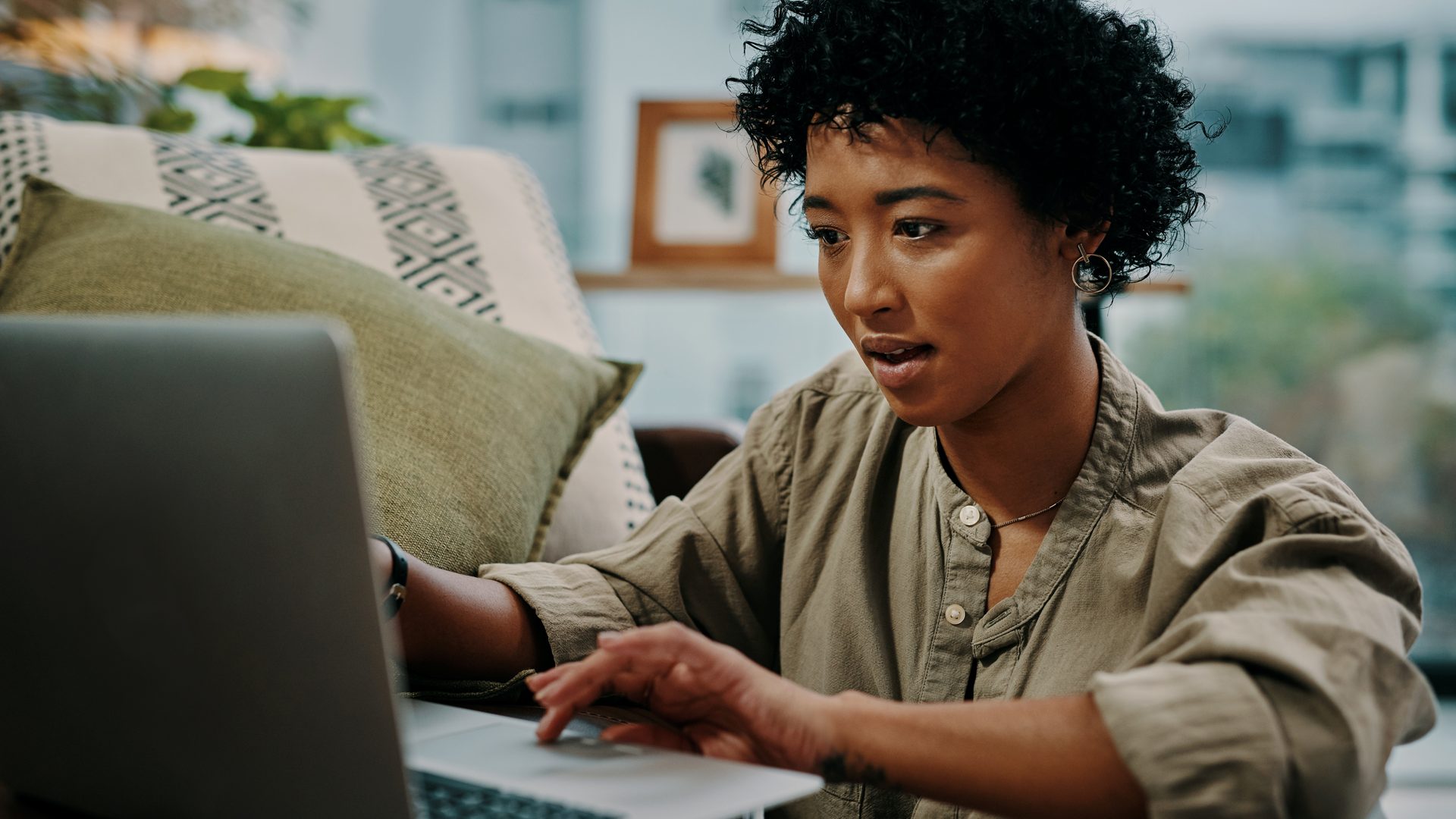 Coinbase vs. Crypto.com: 2025 Comparison - NerdWallet