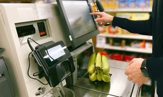 ‘We Take Visa, Just Not That One’: Are Credit Card Rules About to Change?