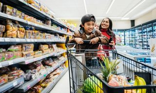 Best Credit Cards to Use at Walmart