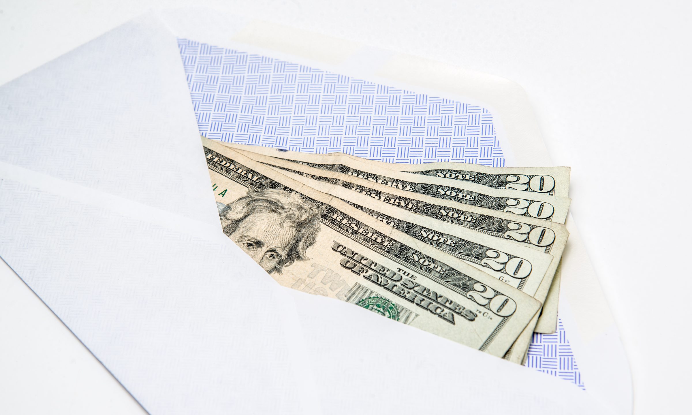 What to Consider Before Budgeting With the Cash-Stuffing Method