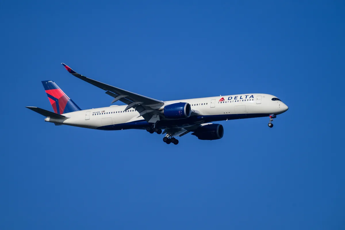 Delta’s New Basic Fares Cut Perks in Premium Cabins