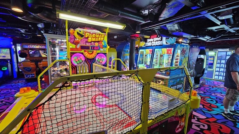 Urban, Night Life, Person