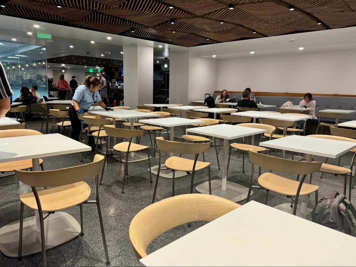 Cafeteria, Indoors, Restaurant