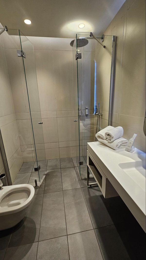 Indoors, Bathroom, Room