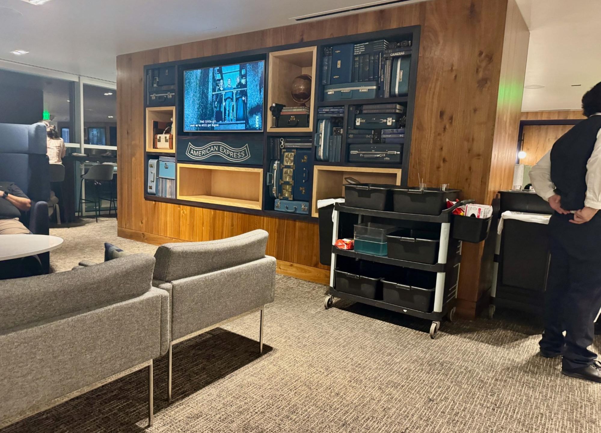 airport-lounge-access-how-to-get-it-nerdwallet