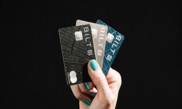 Text, Credit Card, Body Part