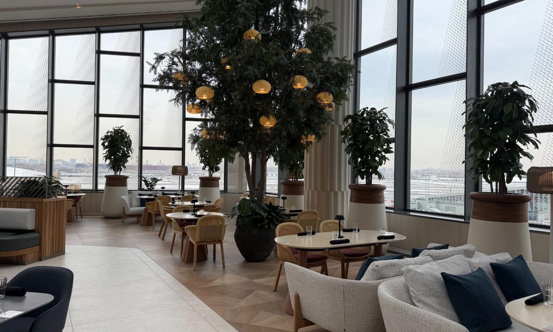 Indoors, Architecture, Building