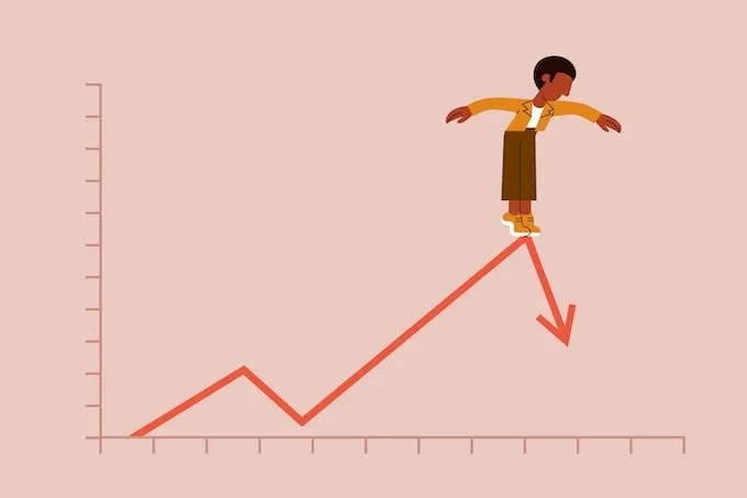 Americans Expect a Recession. Are They Spending Like It?