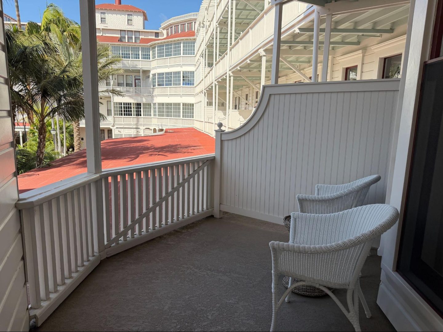 Architecture, Balcony, Building