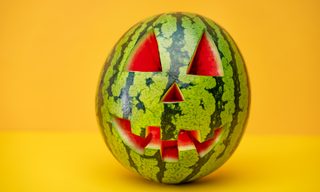 Ready for Summerween? Redditors Share Budget-Friendly Tips