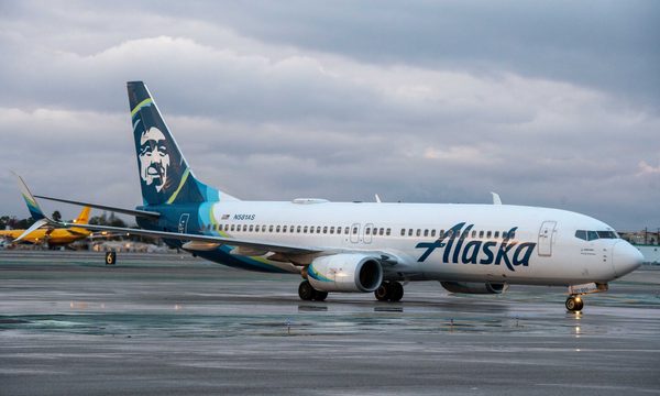 Aircraft, Airliner, Airplane