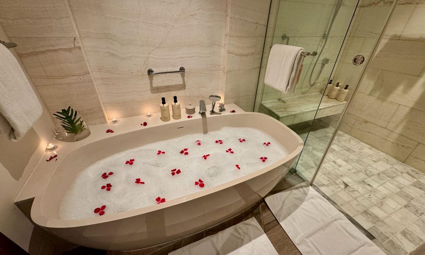 Bathing, Bathtub, Person