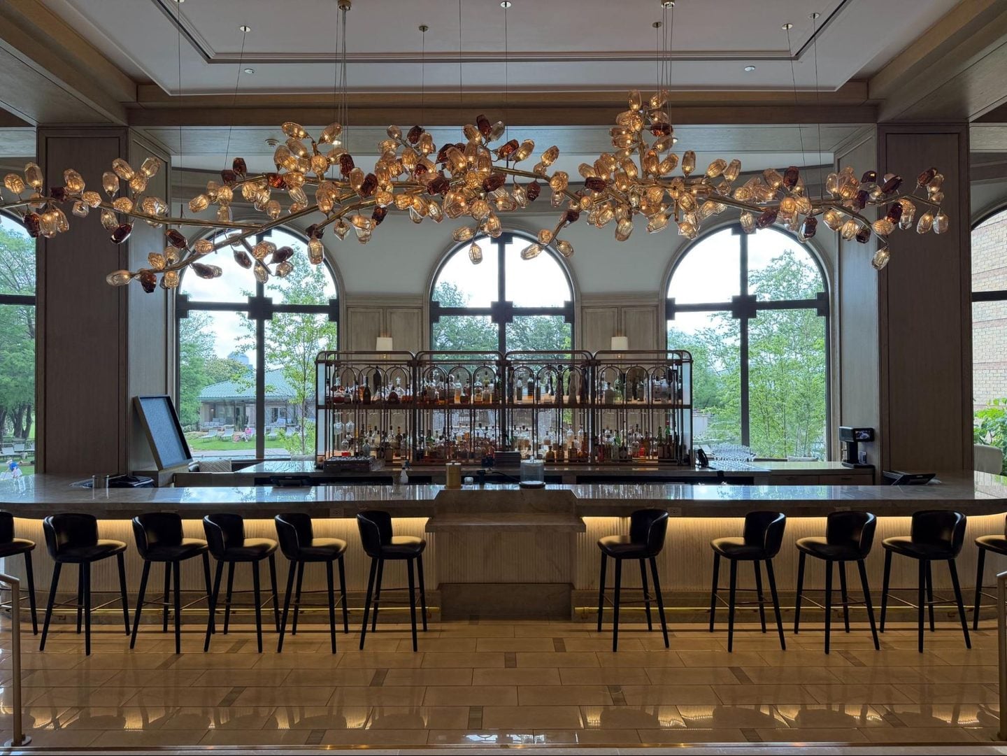 Bar, Chandelier, Lamp