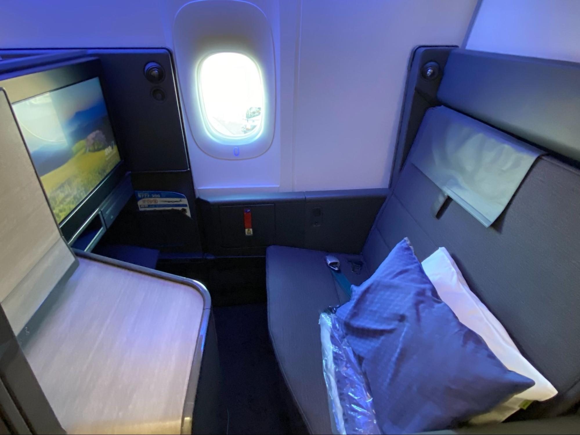 Cushion, Home Decor, Aircraft