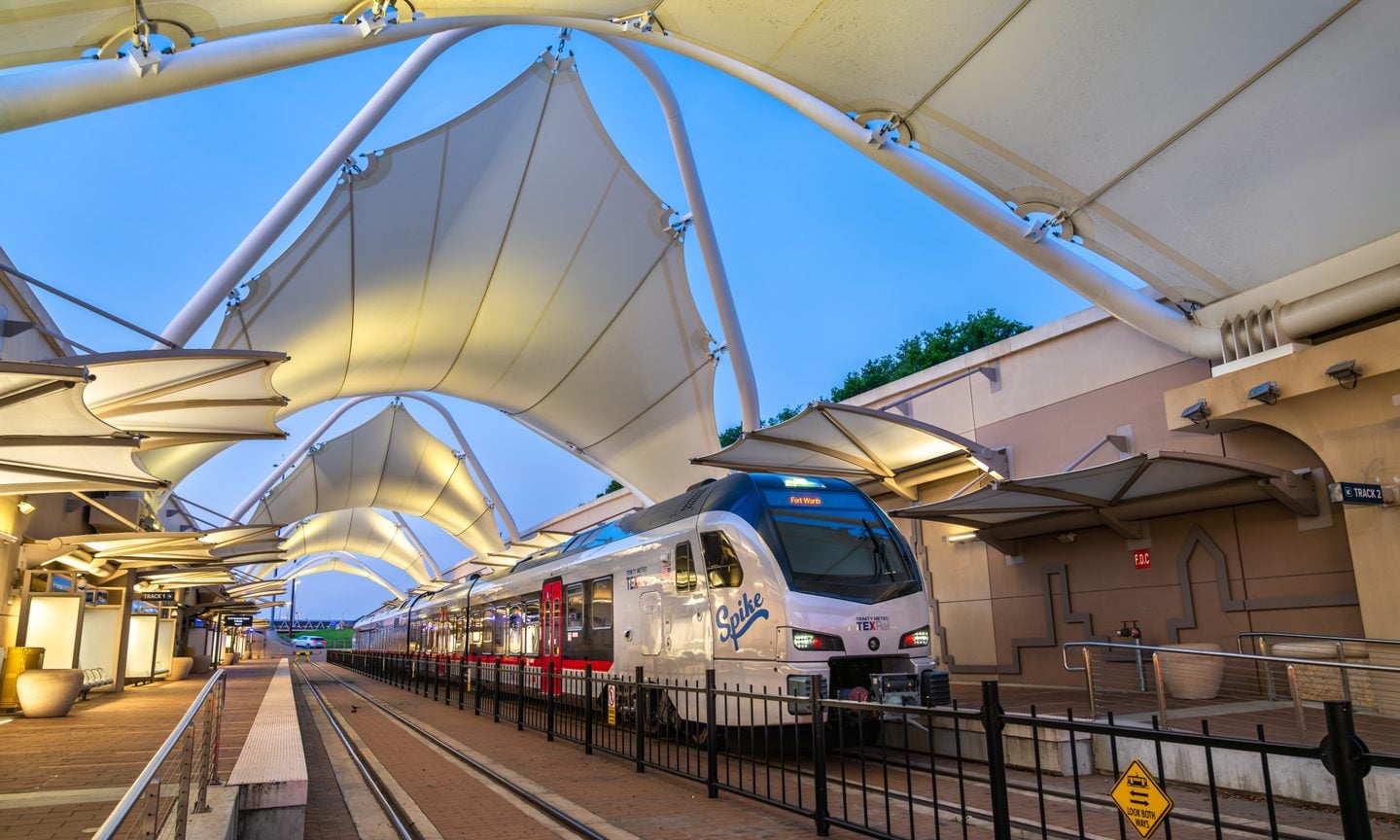 Terminal, Railway, Train