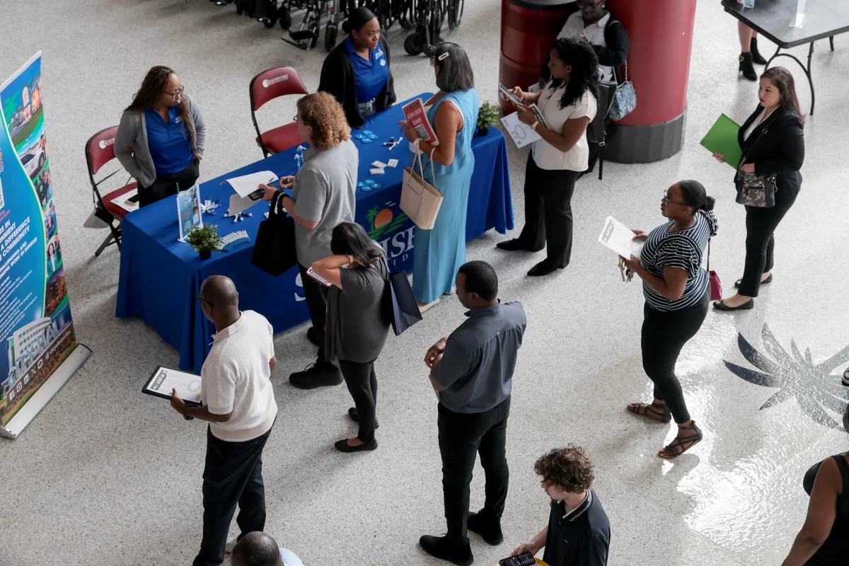 A Low-Hire, Low-Fire Labor Market Is Making Job Hunting Harder