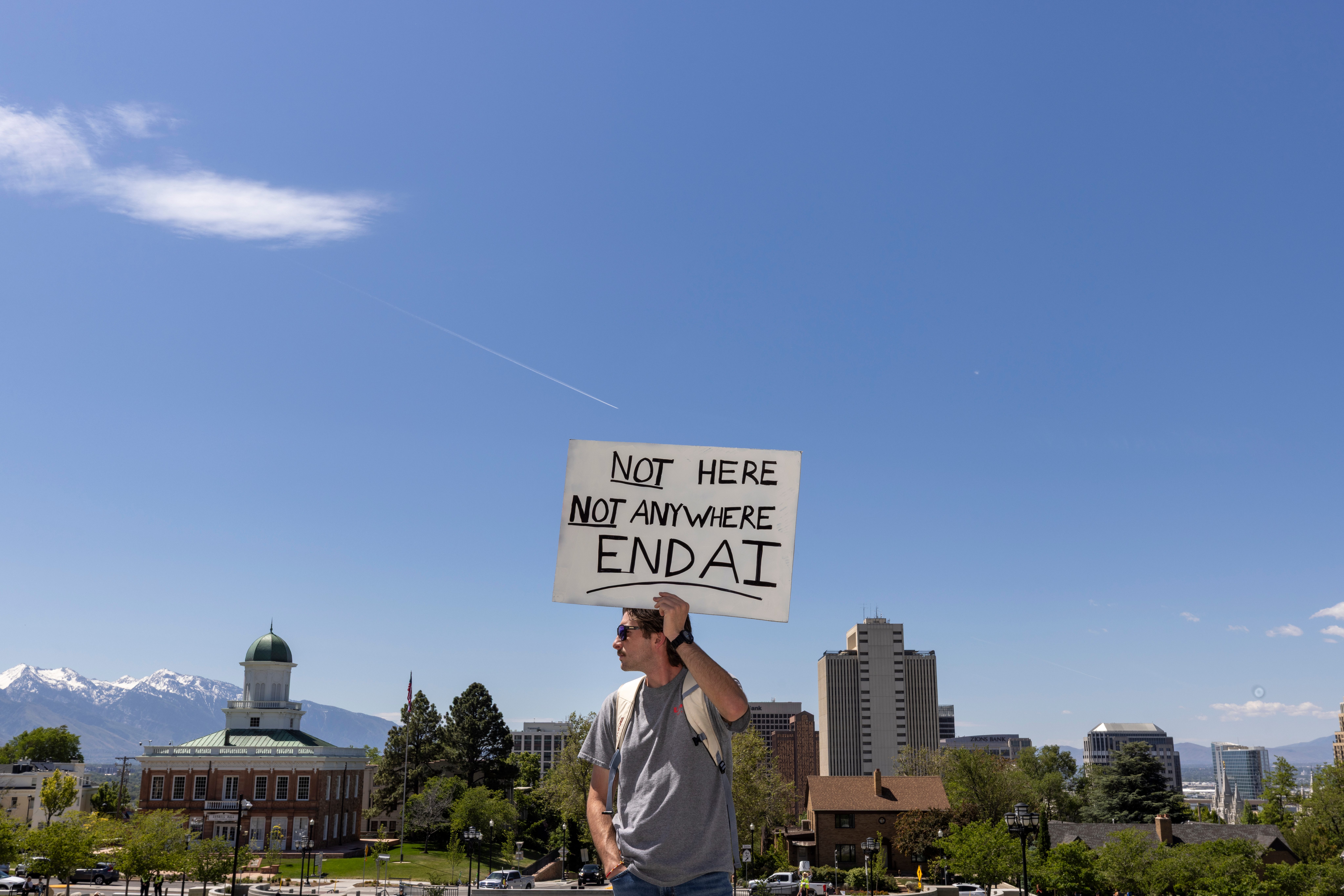 Data Centers Are a Potent, Bipartisan Battleground in the Midterms